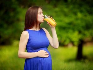9 Healthy Juices You Need To Drink While Pregnant